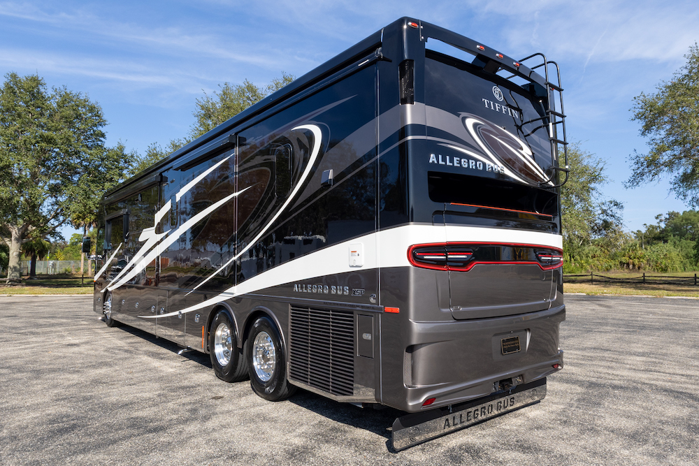 2022 Tiffin Allegro For Sale