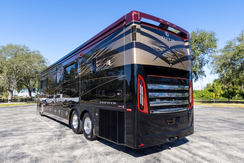 2022 Tiffin Zephyr For Sale