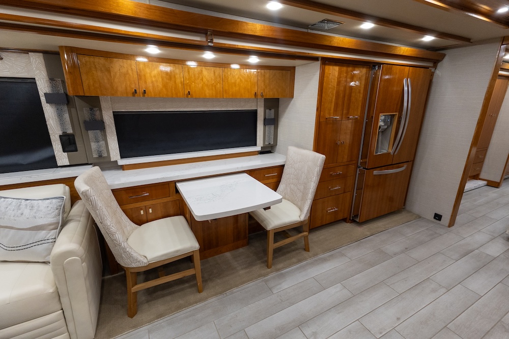 2022 Tiffin Zephyr For Sale