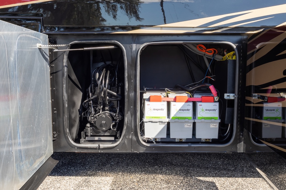 2022 Tiffin Zephyr For Sale