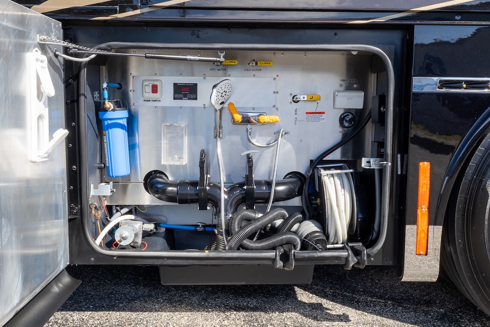 2022 Tiffin Zephyr For Sale