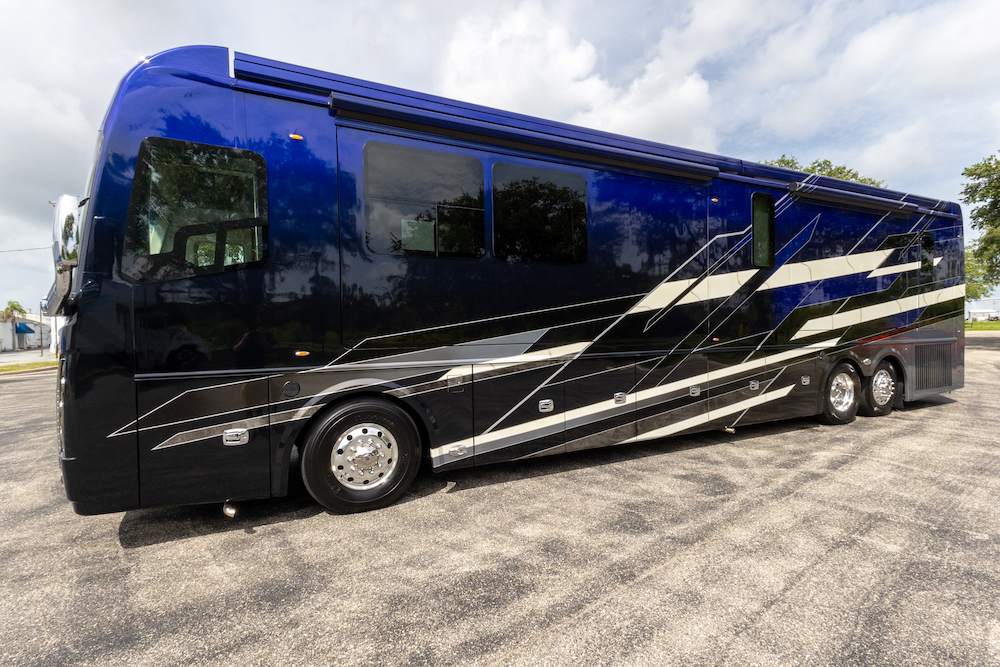 2023 Foretravel For Sale