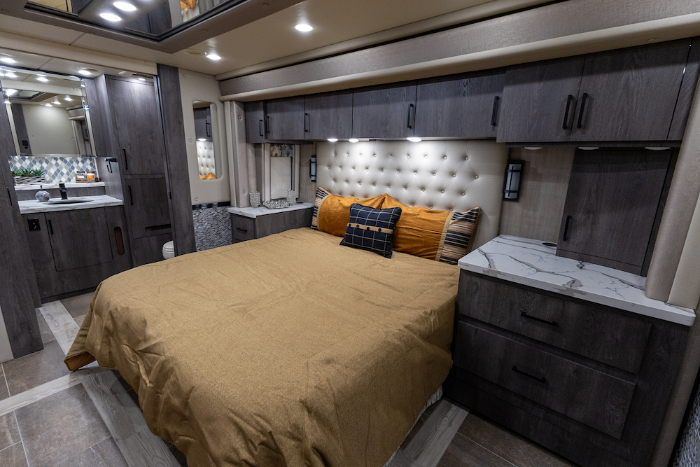 2023 Foretravel For Sale