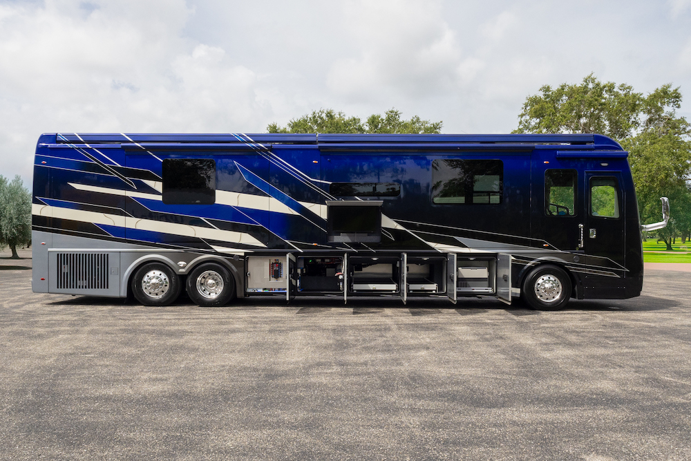2023 Foretravel For Sale