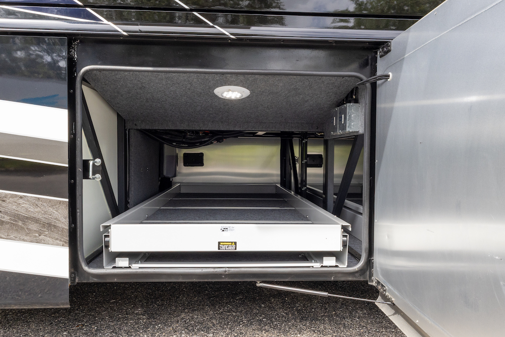 2023 Foretravel For Sale