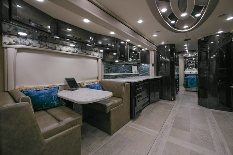 2023 Foretravel Realm For Sale