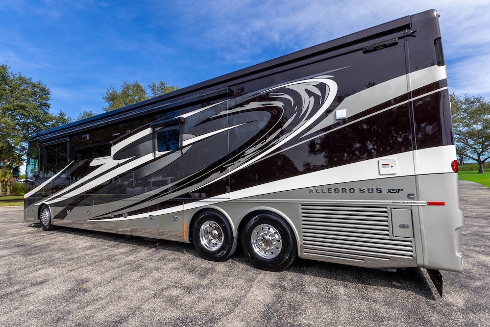 2023 Tiffin AllegroFor Sale