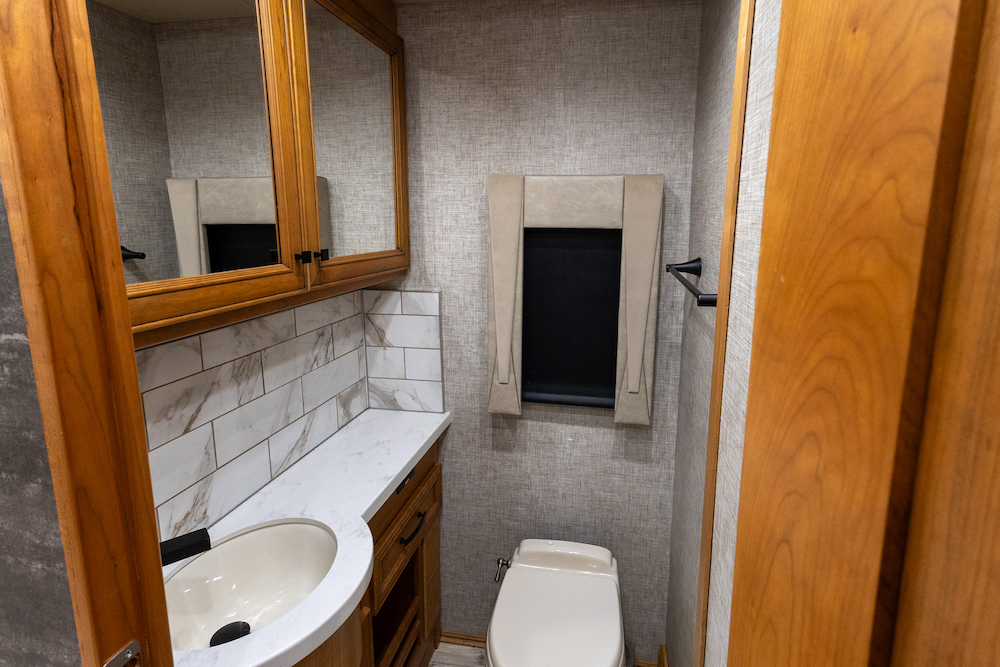 2023 Tiffin Allegro For Sale