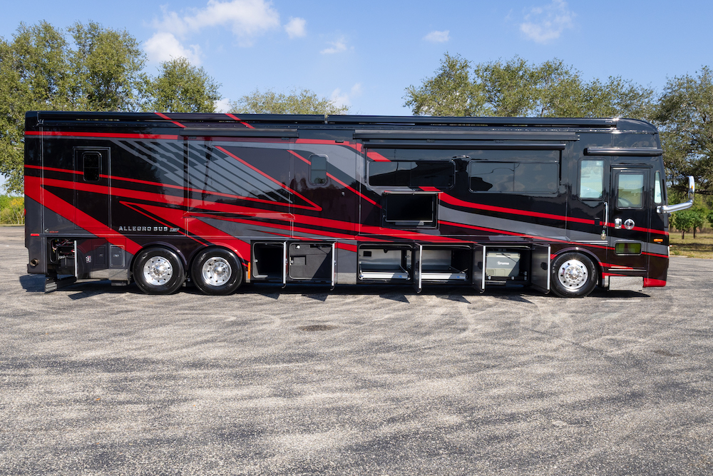 2023 Tiffin Allegro For Sale