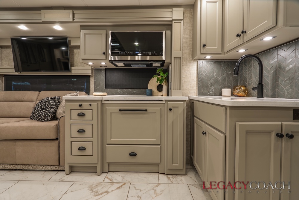 2024 Tiffin Bay For Sale