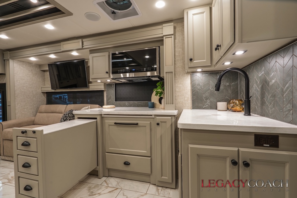 2024 Tiffin Bay For Sale