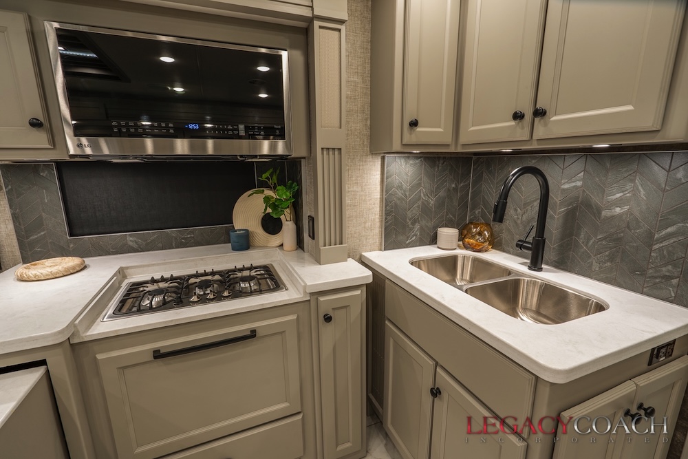 2024 Tiffin Bay For Sale