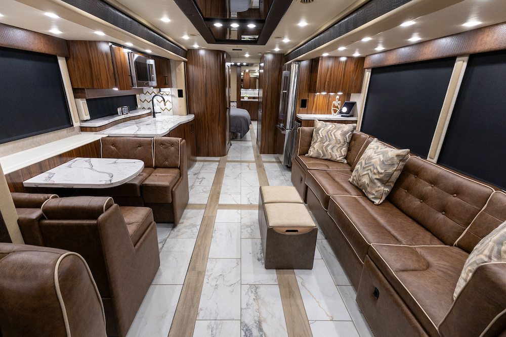2025  Foretravel For Sale