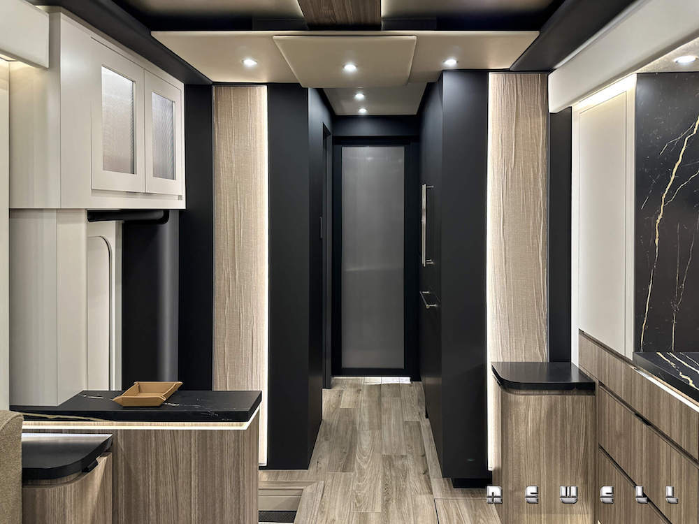 2025 Prevost Newell For Sale
