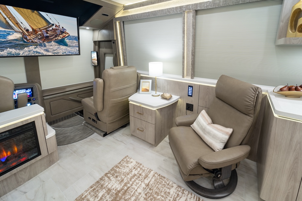 2025 Prevost  Marathon X3 For Sale