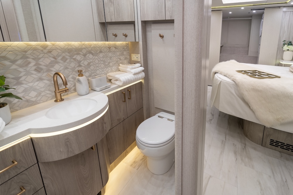 2025 Prevost  Marathon X3 For Sale