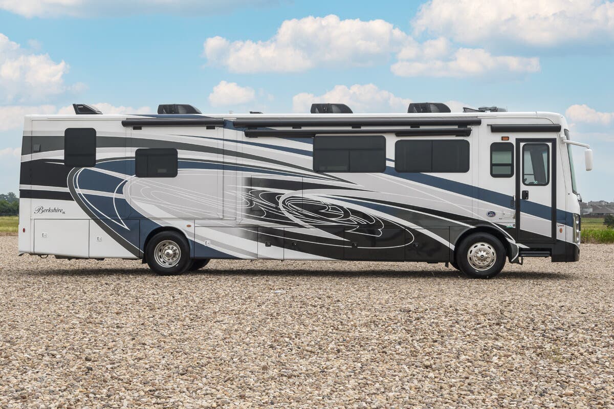 Bus-Stuff.com Class A Rv For Sale