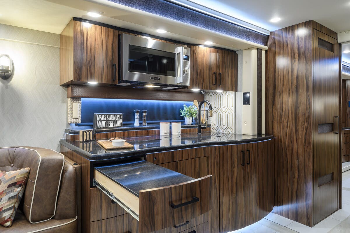 Bus-Stuff.com Class A Rv For Sale