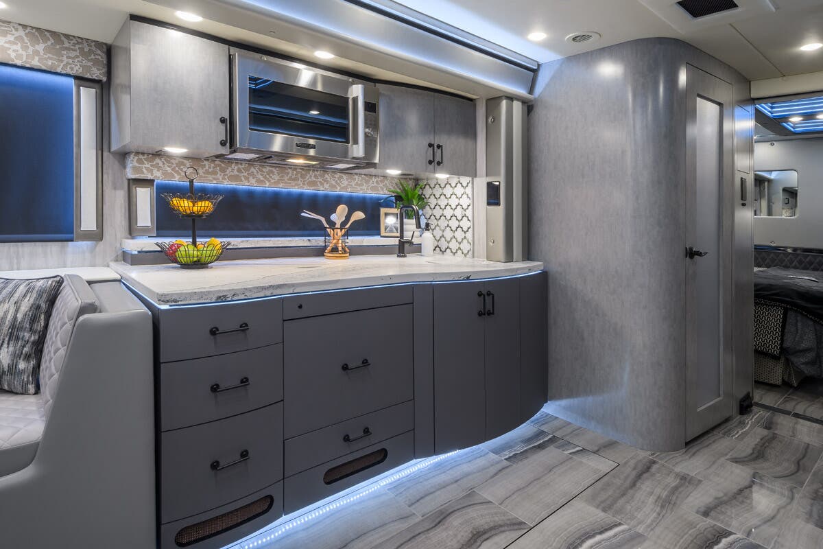 Bus-Stuff.com Class A Rv For Sale