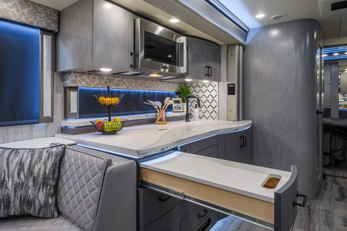 Bus-Stuff.com Class A Rv For Sale