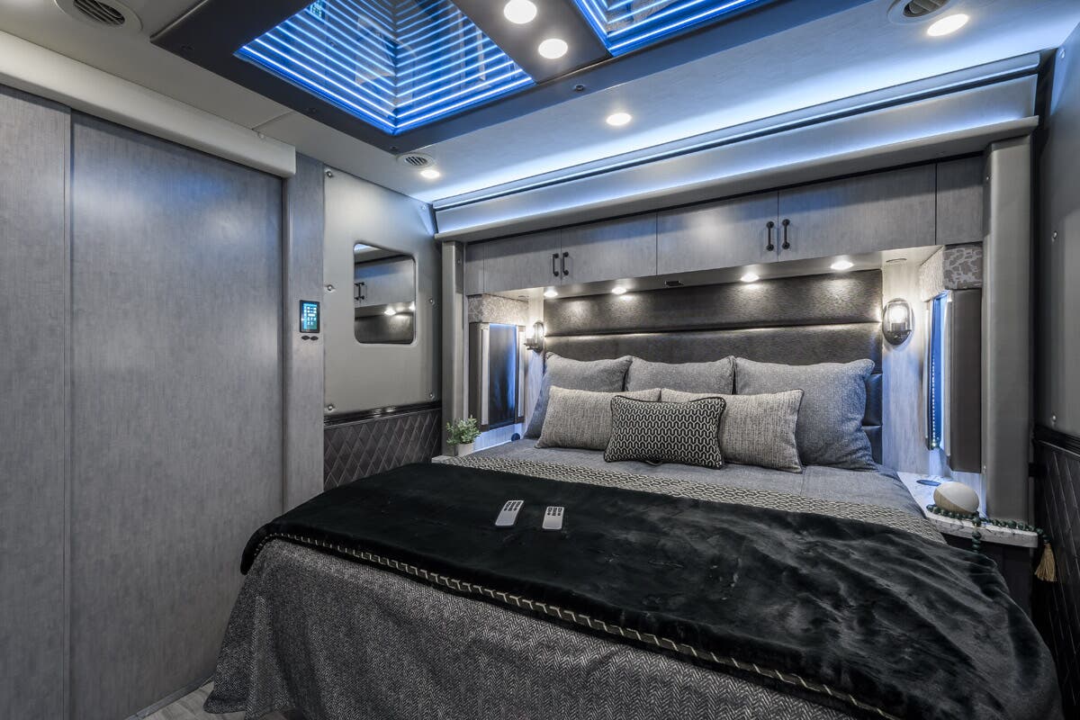 Bus-Stuff.com Class A Rv For Sale
