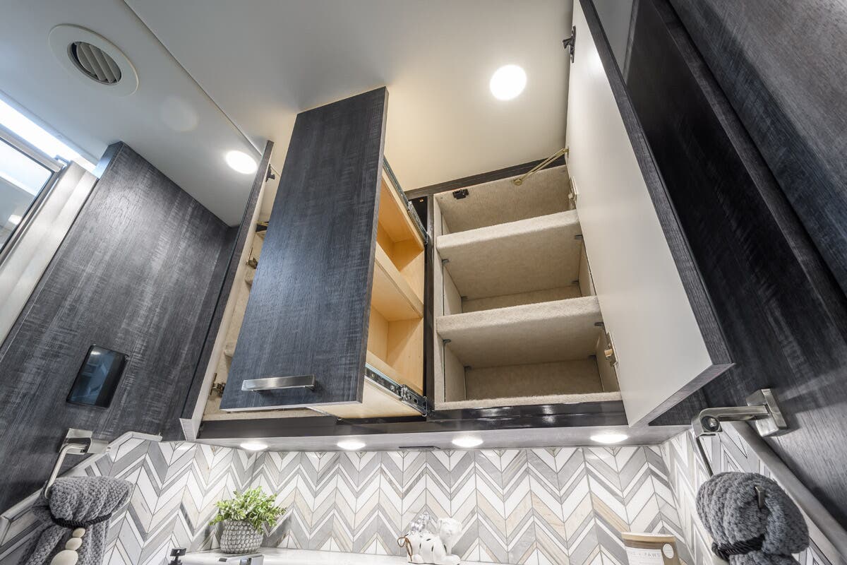 Bus-Stuff.com Class A Rv For Sale