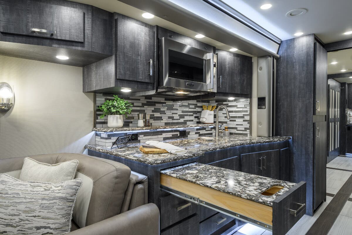 Bus-Stuff.com Class A Rv For Sale