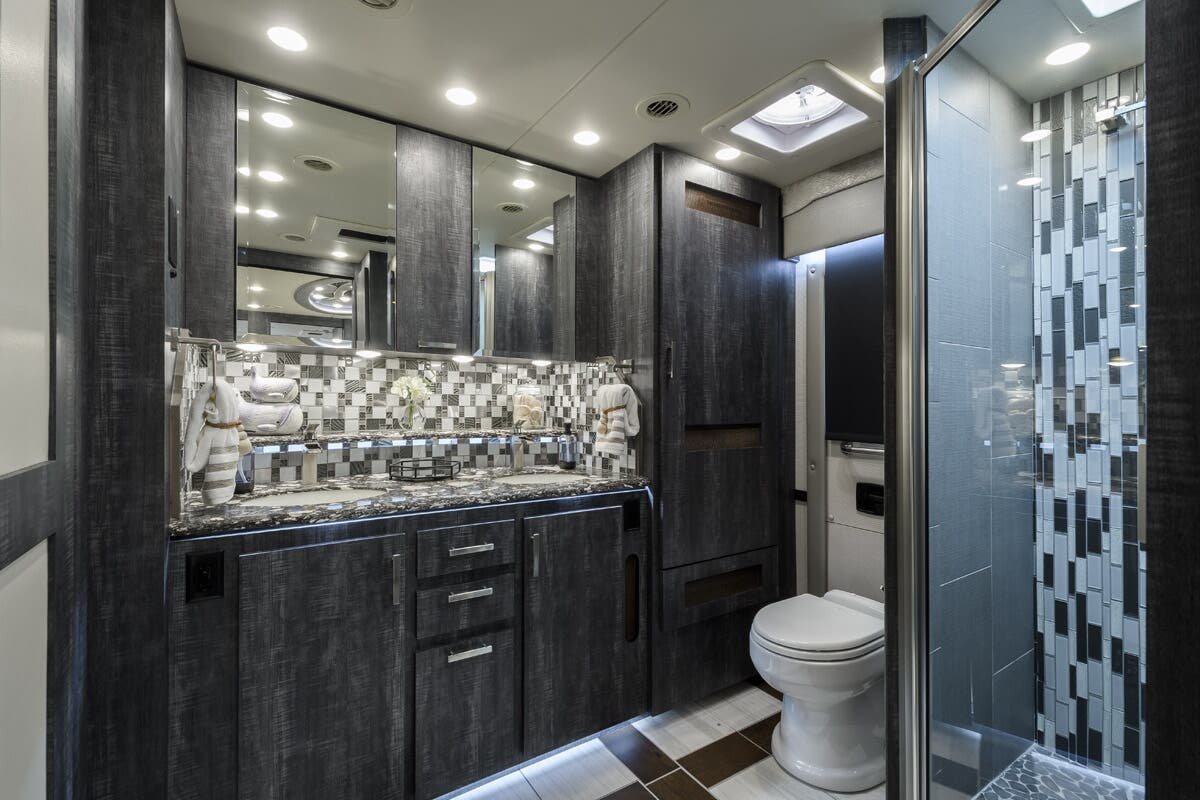 Bus-Stuff.com Class A Rv For Sale