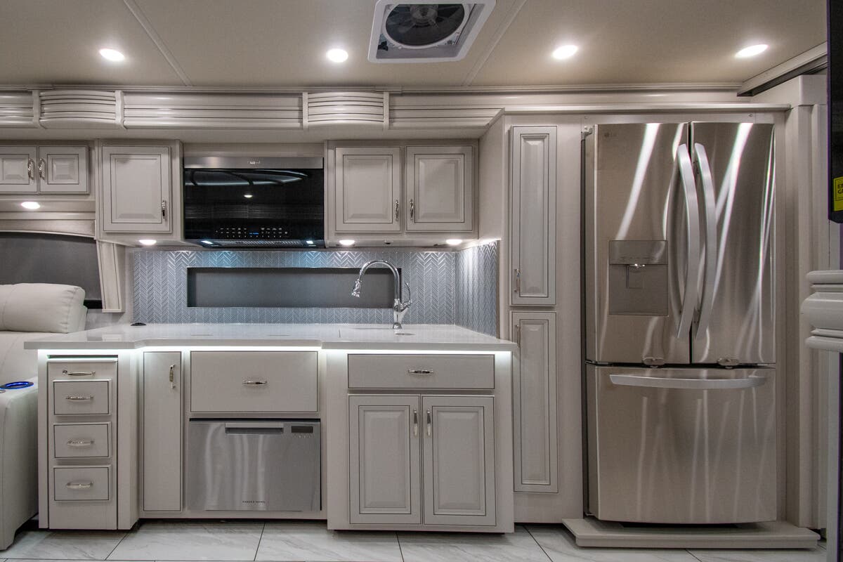 Bus-Stuff.com Class A Rv For Sale