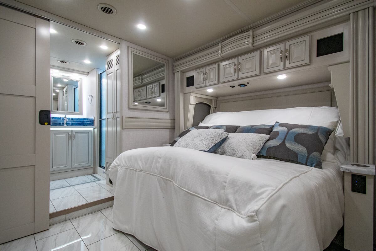 Bus-Stuff.com Class A Rv For Sale