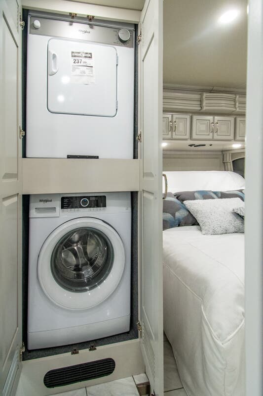 Bus-Stuff.com Class A Rv For Sale