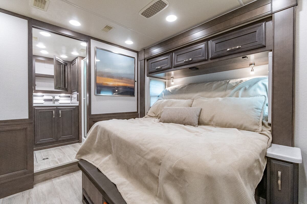 Bus-Stuff.com Class A Rv For Sale