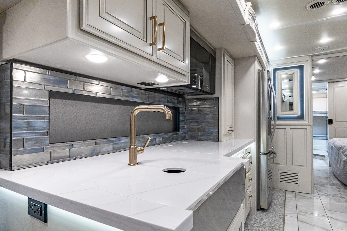Bus-Stuff.com Class A Rv For Sale