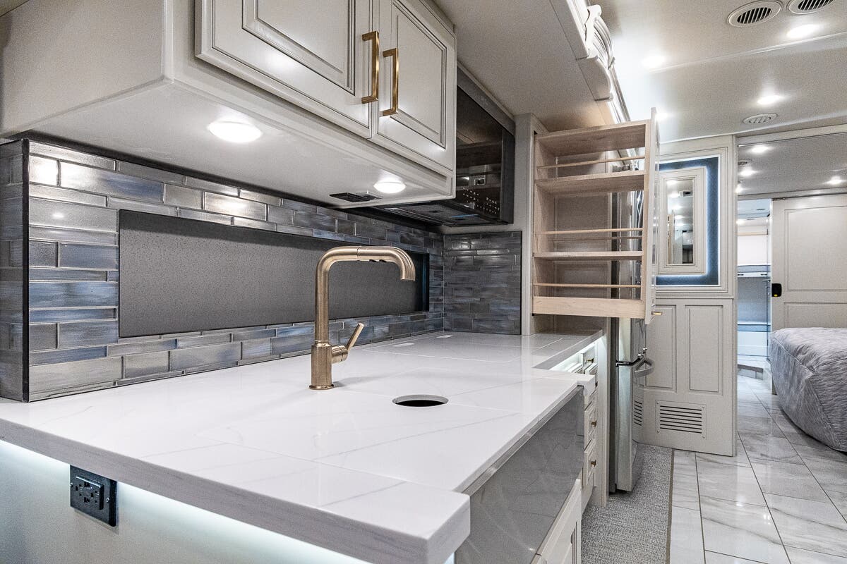 Bus-Stuff.com Class A Rv For Sale