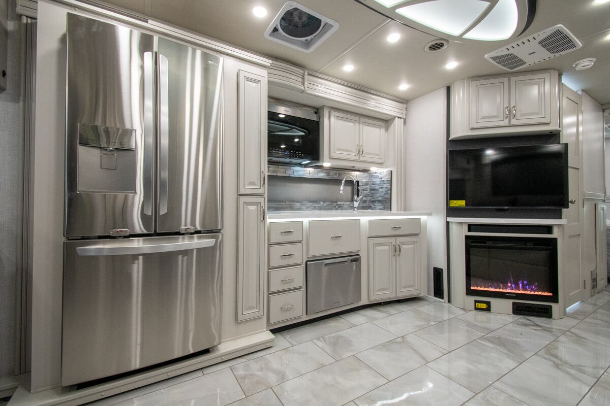 Bus-Stuff.com Class A Rv For Sale