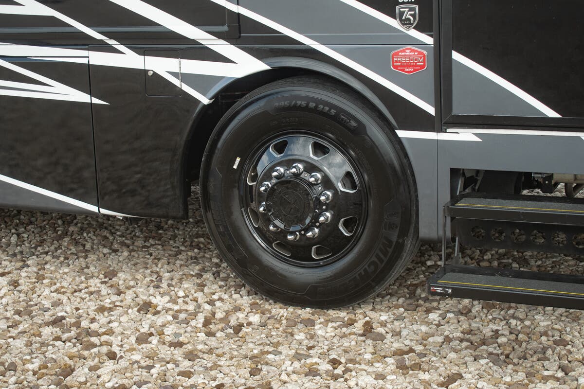 Bus-Stuff.com Class A Rv For Sale