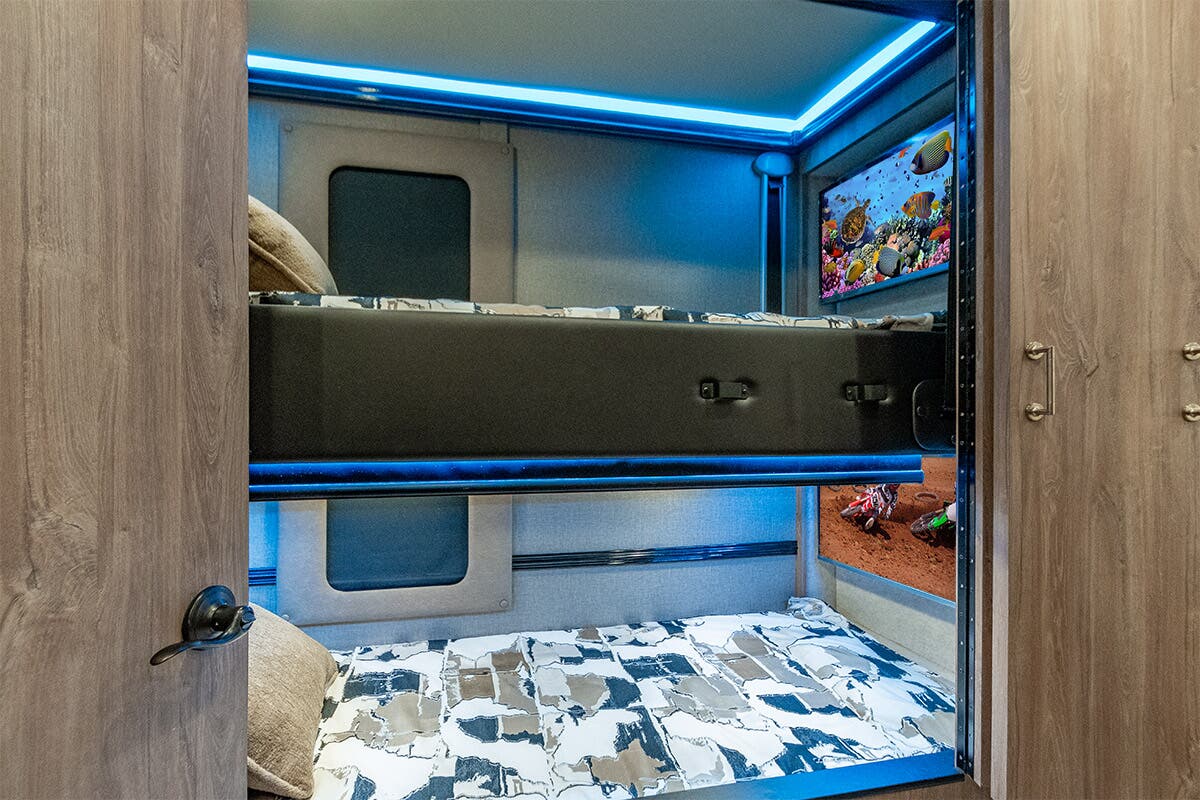 Bus-Stuff.com Class A Rv For Sale