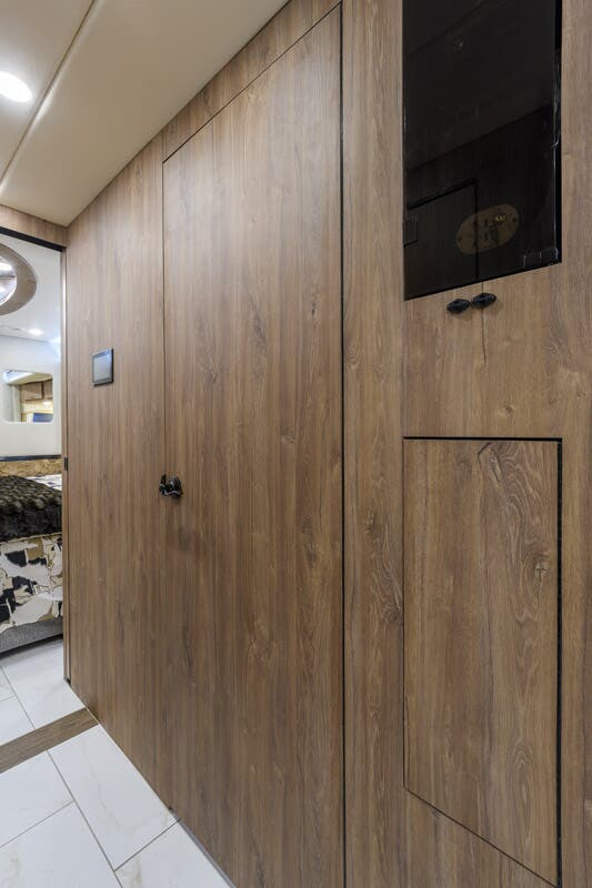 Bus-Stuff.com Class A Rv For Sale