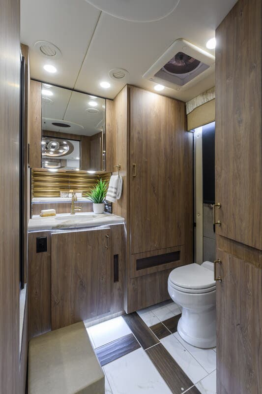 Bus-Stuff.com Class A Rv For Sale