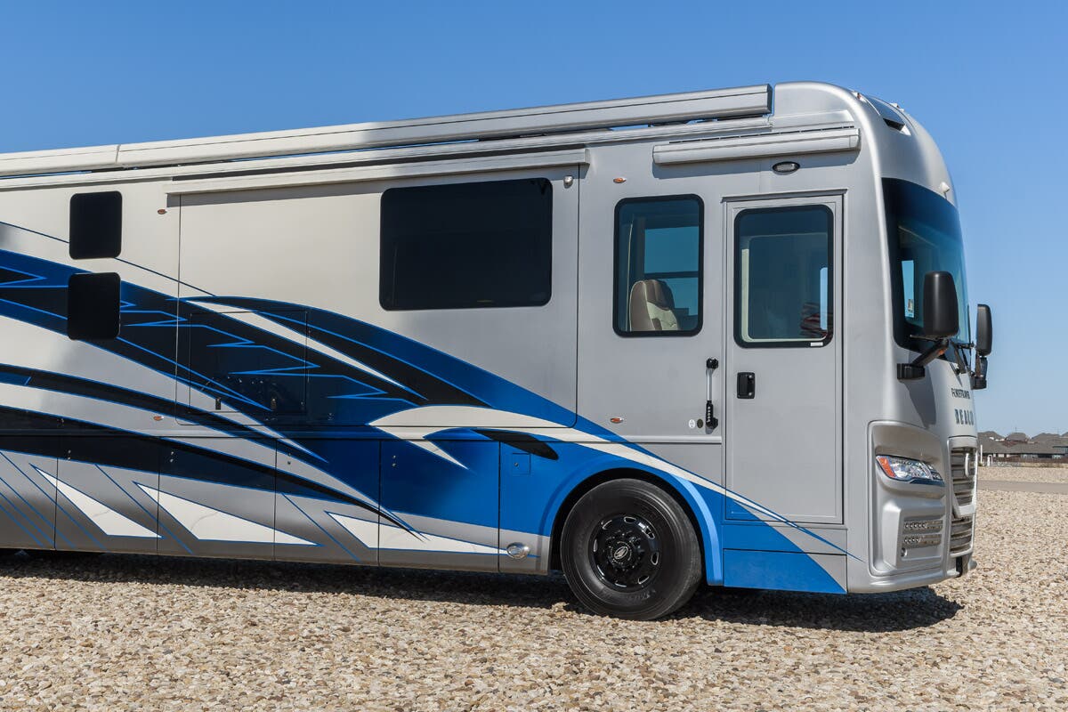 Bus-Stuff.com Class A Rv For Sale