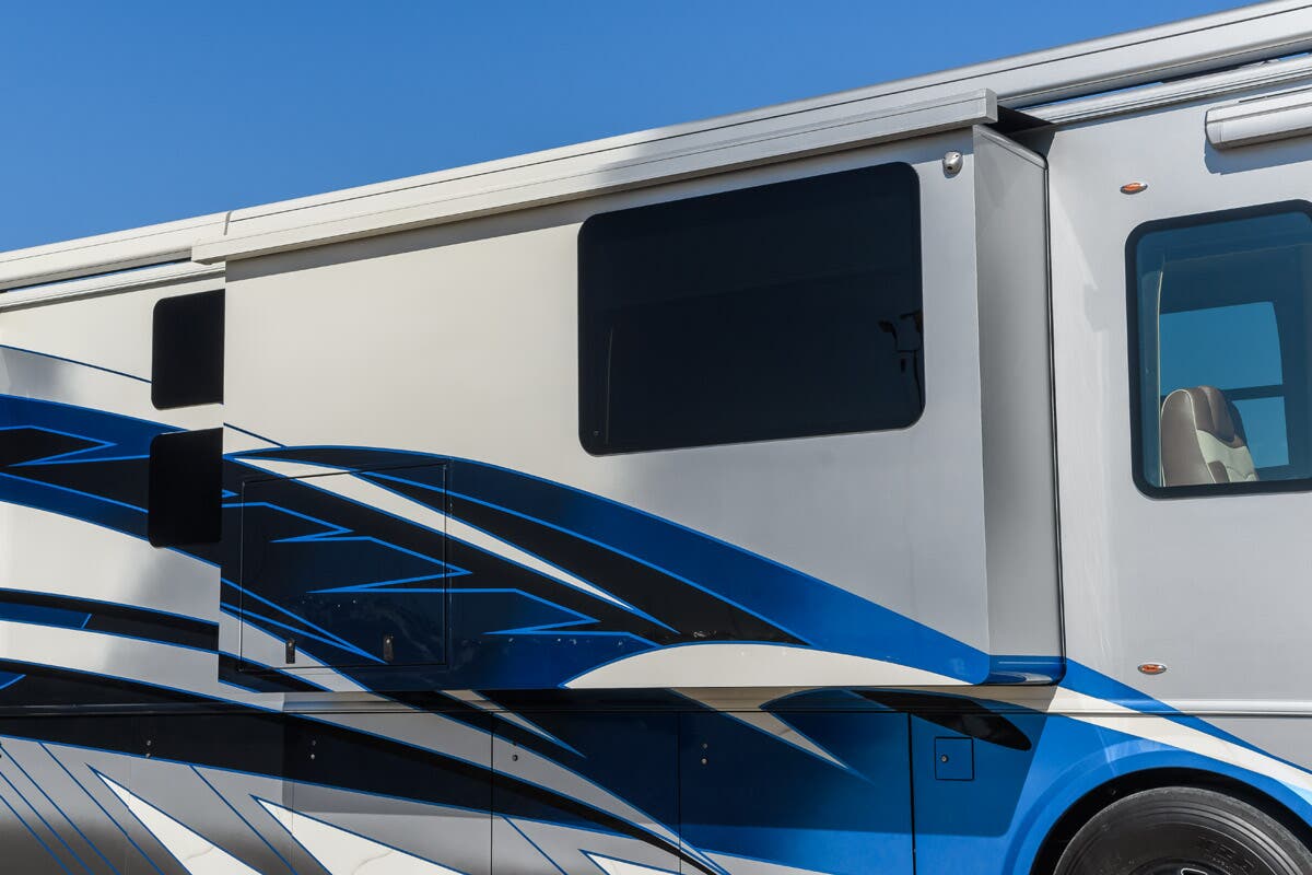 Bus-Stuff.com Class A Rv For Sale