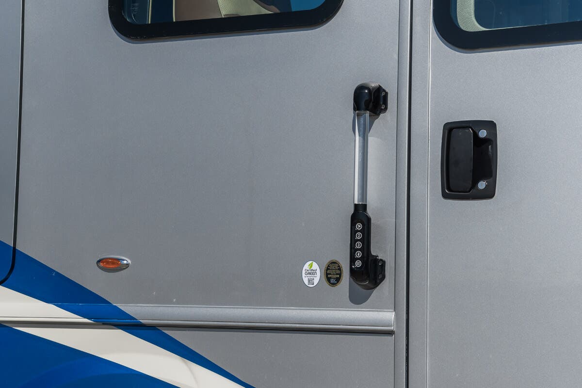 Bus-Stuff.com Class A Rv For Sale