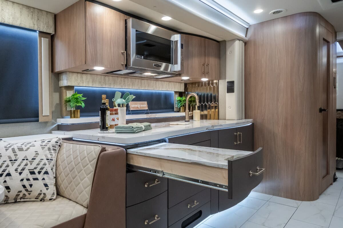 Bus-Stuff.com Class A Rv For Sale
