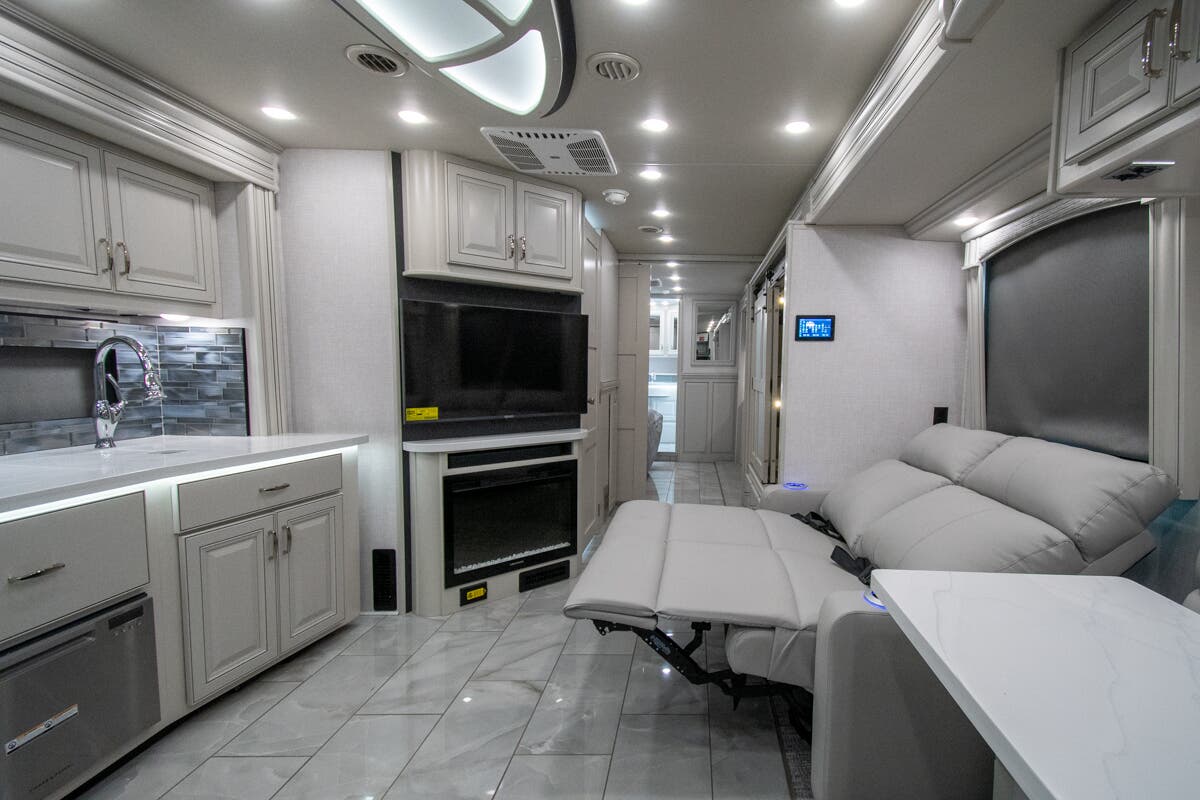Bus-Stuff.com Class A Rv For Sale