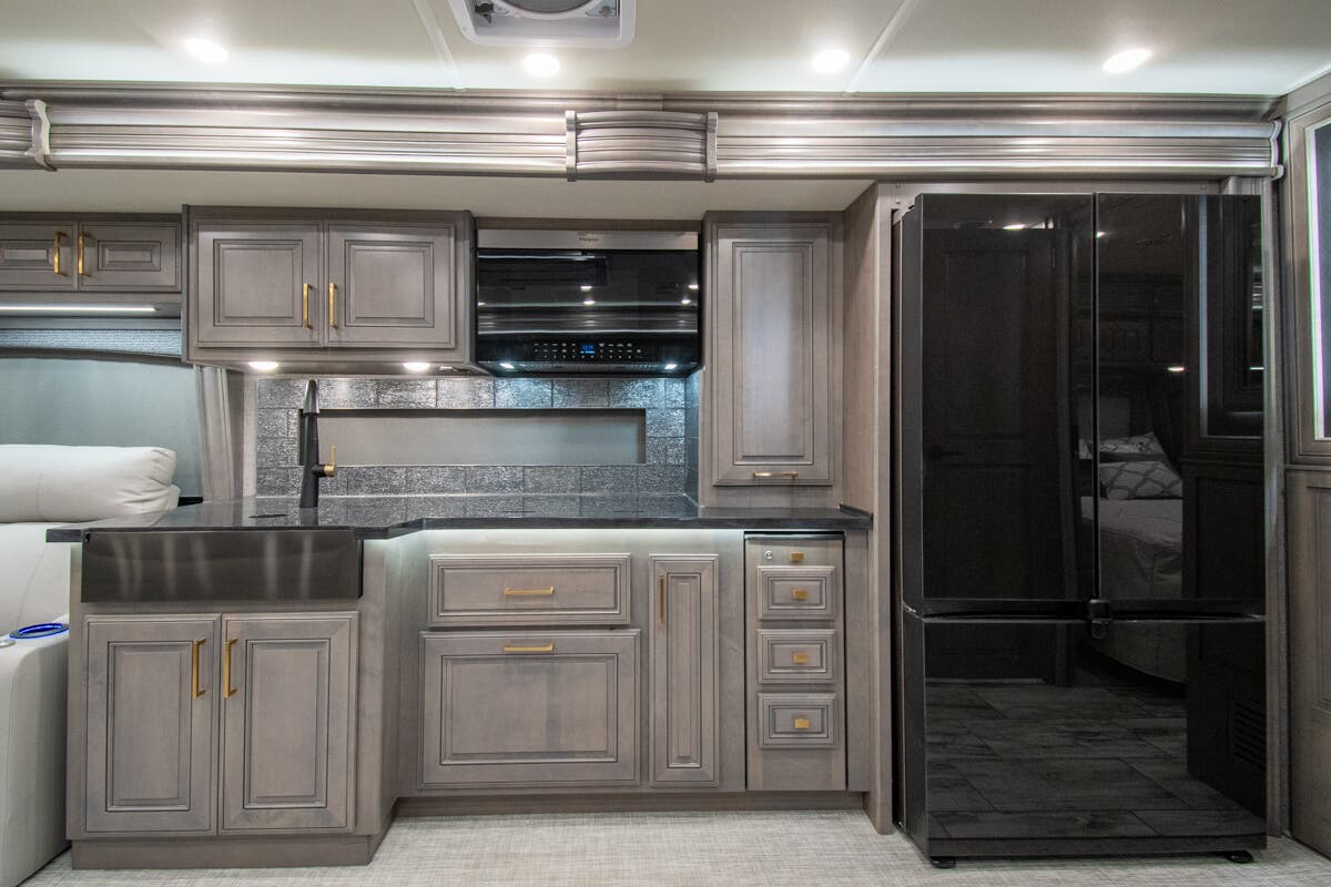 Bus-Stuff.com Class A Rv For Sale
