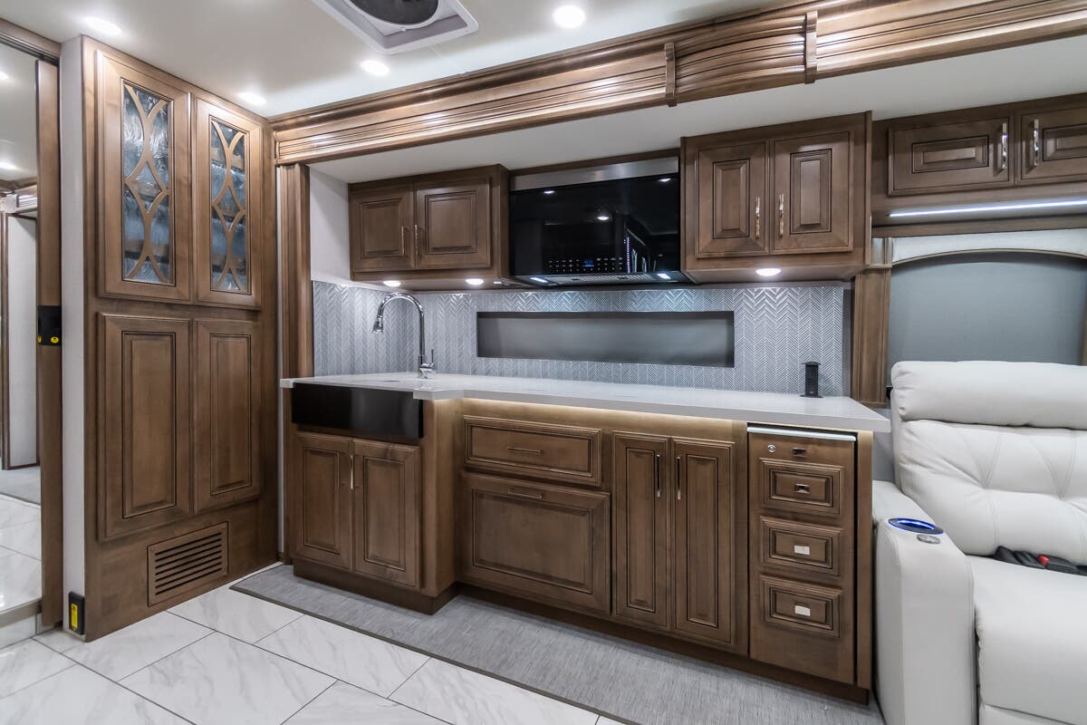 Bus-Stuff.com Class A Rv For Sale