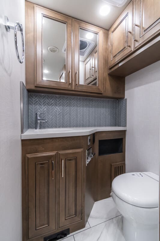 Bus-Stuff.com Class A Rv For Sale