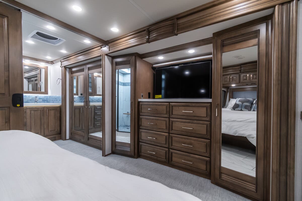 Bus-Stuff.com Class A Rv For Sale