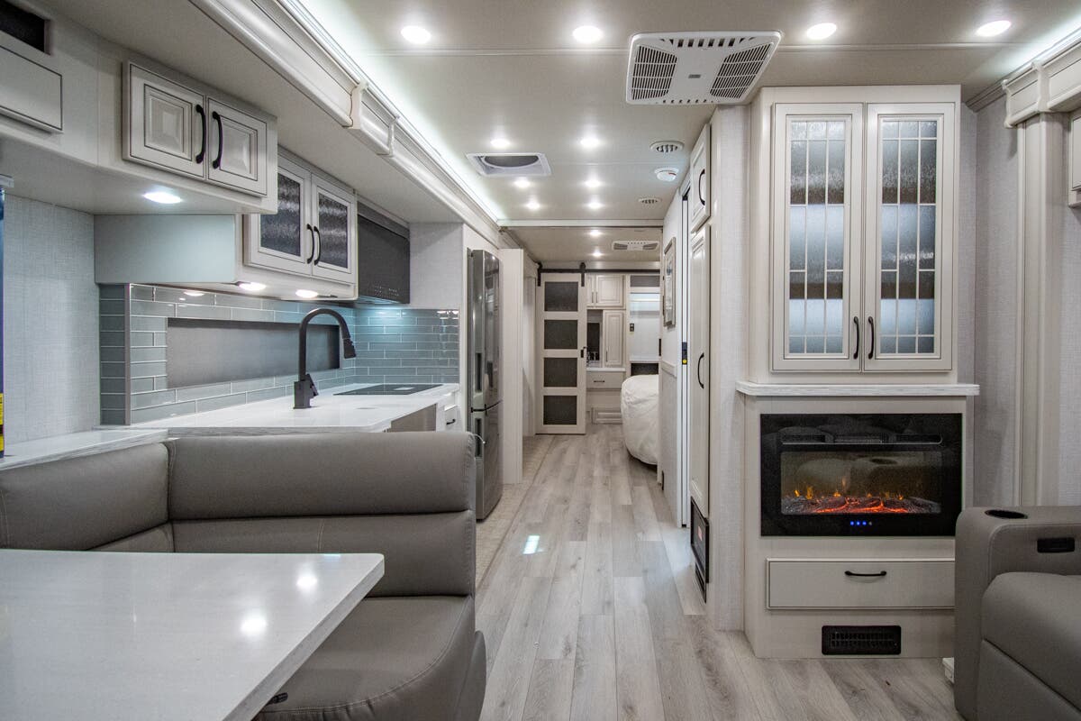 Bus-Stuff.com Class A Rv For Sale