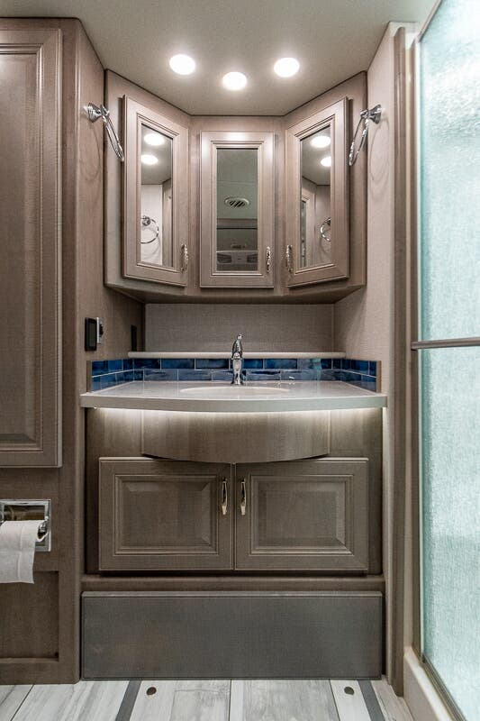 Bus-Stuff.com Class A Rv For Sale